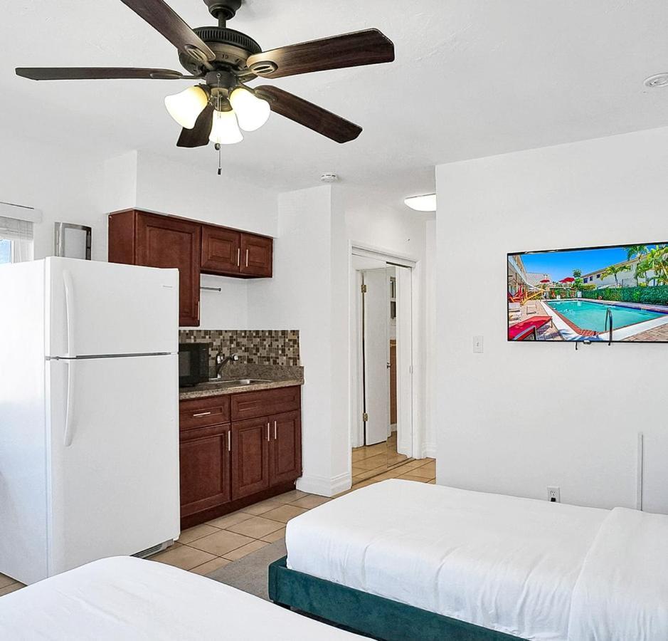 Coast Studio Free Parking Pool Near Beach Appartement Dania Beach Buitenkant foto